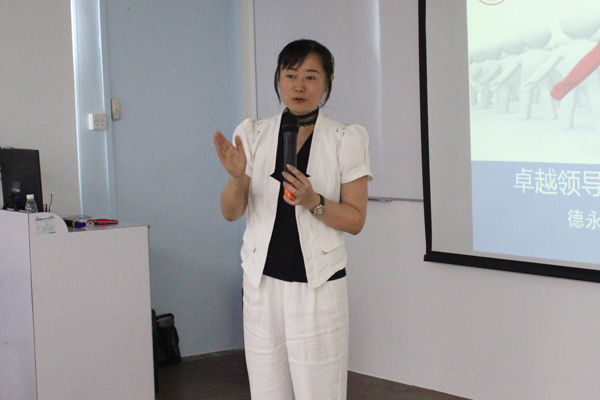 蓝狮注册商学院副院长、高级讲师吴老师