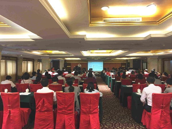 2017年10月25日泉州市科技局携手蓝狮注册咨询集团为泉州企业发展再添动力