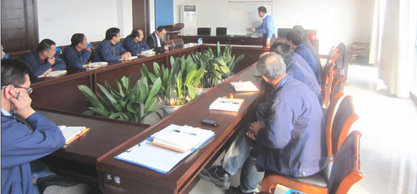 蓝狮注册咨询金涛老师对宇博中高层管理者做《管理者的自我管理》培训