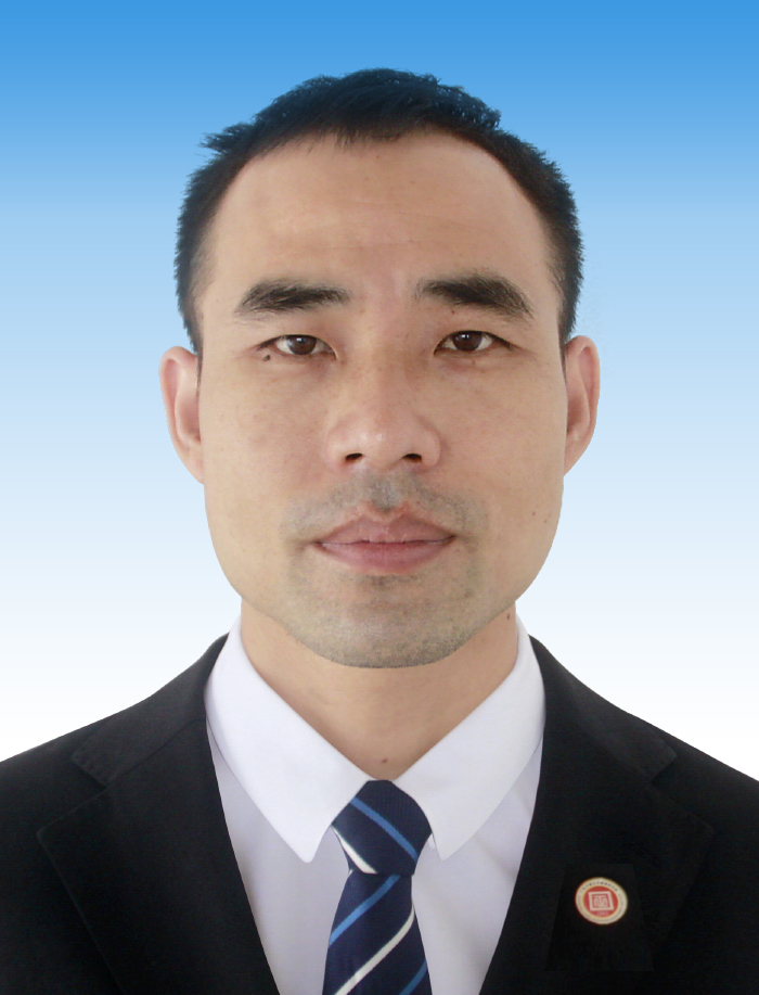 蓝狮注册企业管理咨询师邓佑喜