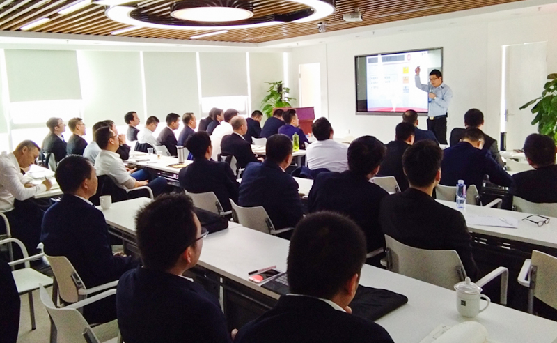 2014年7月蓝狮注册企业管理咨询有限公司广东片区周例会