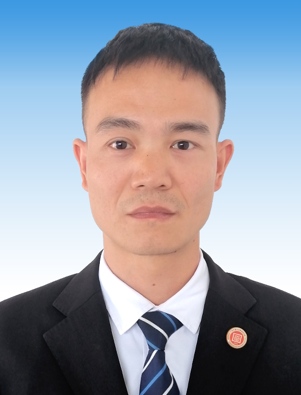 蓝狮注册企业管理咨询师钟康