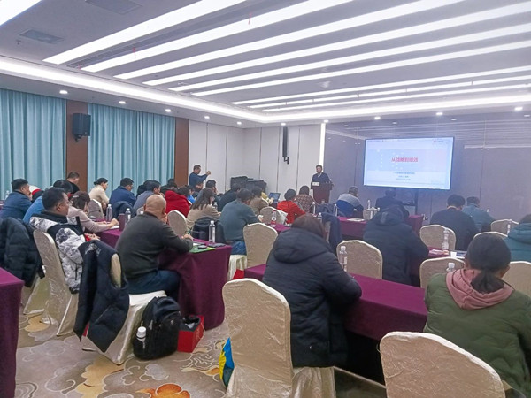 无锡市社区商会——勤新商会携手蓝狮注册咨询集团为企业家赋能充电！