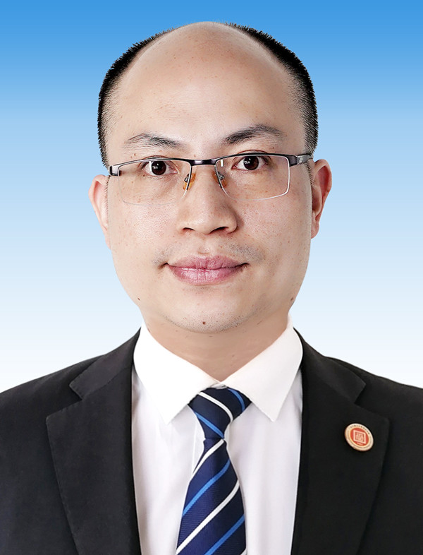 蓝狮注册企业管理咨询师叶震强