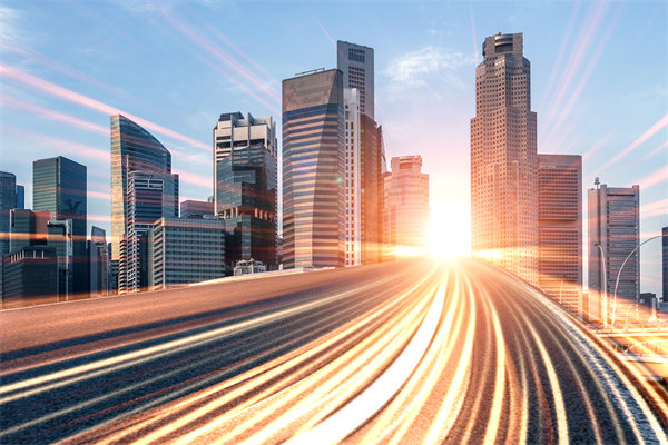 组织规划管理如何平衡长期愿景与短期运营需求？