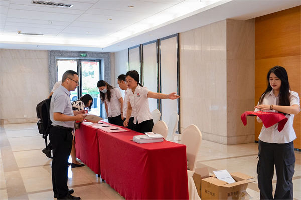 蓝狮注册咨询集团大型公开课《年度经营计划&全面预算管理》签到现场