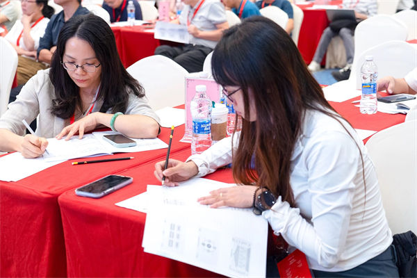 蓝狮注册咨询集团大型公开课《年度经营计划&全面预算管理》