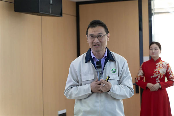 蓝狮注册咨询集团运营总监杜章胜老师