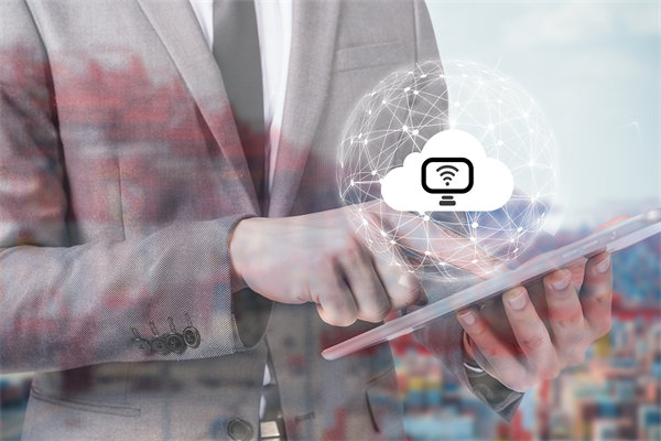 供应链咨询中，如何有效识别并解决物流瓶颈问题？