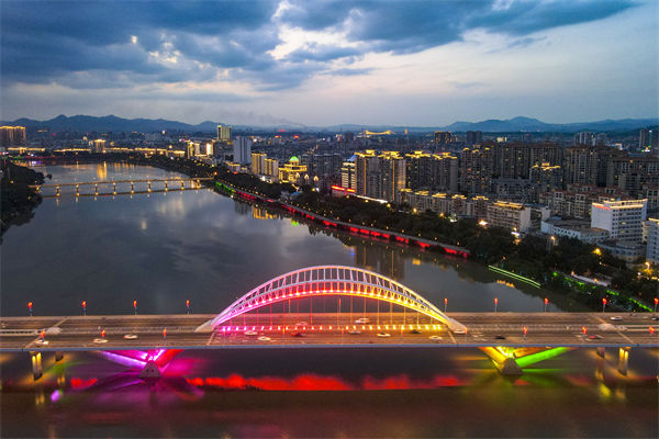 赣州大型企业如何通过集团管控咨询公司优化资源配置？