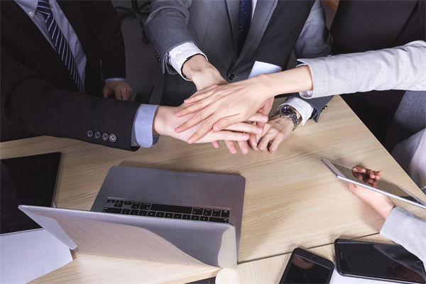 从人力资源角度看：2月份全国城镇调查失业率为5.4%