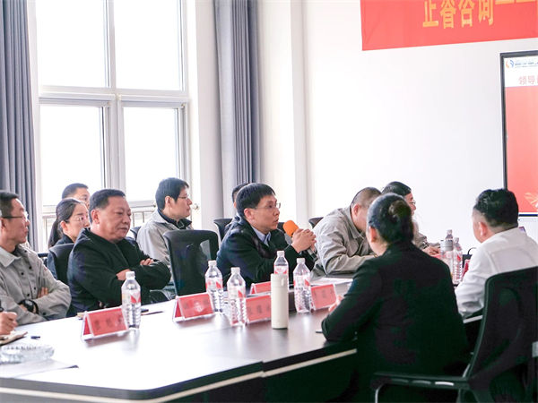 鲁宇重工董事长杨绍杰先生致辞