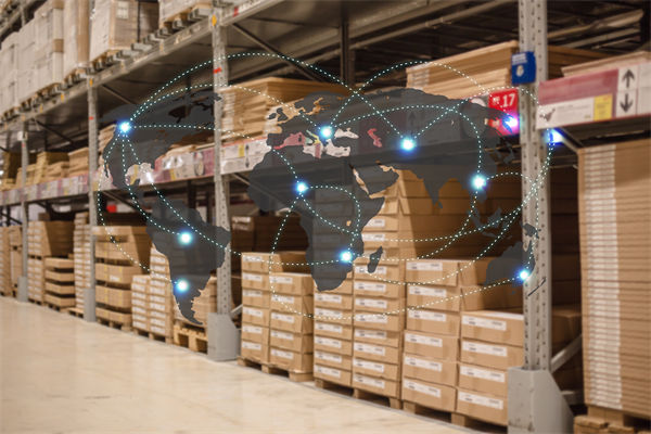 如何在集成供应链管理中实现成本优化与效益提升？