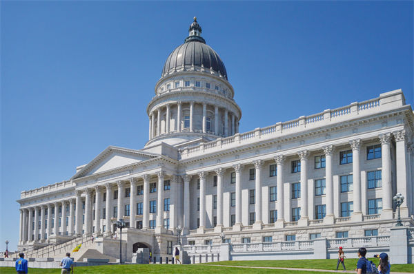 特朗普：不会暂停关税政策，对民企供应链的影响有？