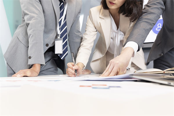 企业文化口号响亮，落地乏力，怎样让口号变行动？