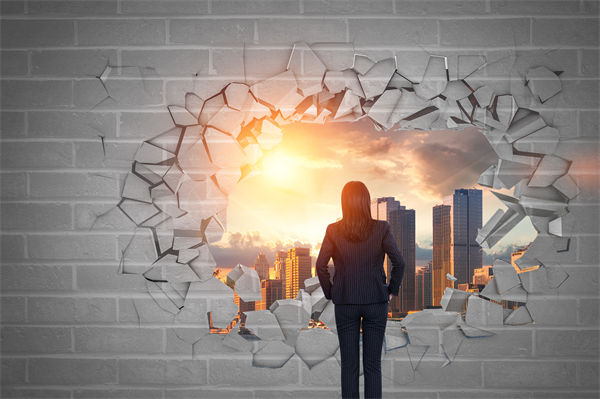 管理咨询如何突破常规，为企业打造专属竞争优势？